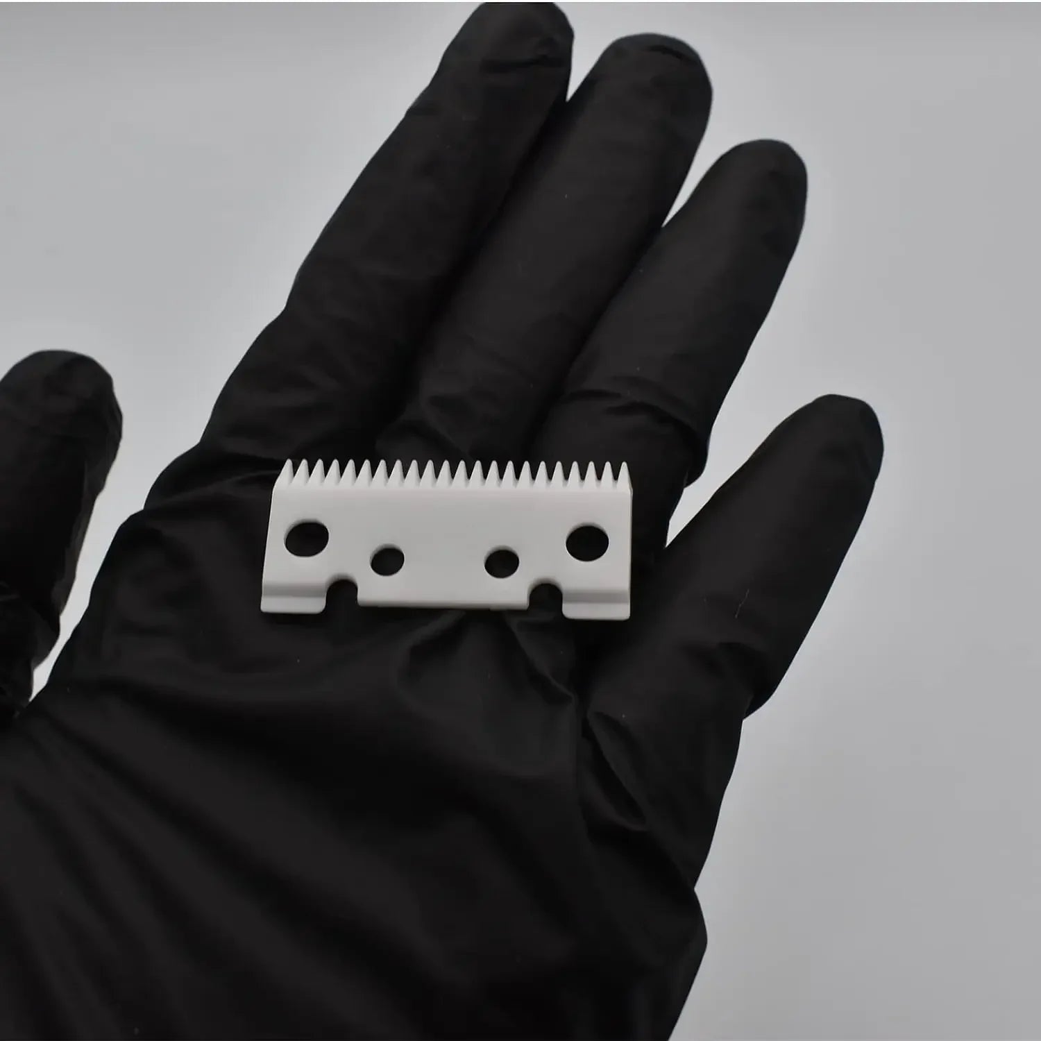 Ceramic Replacement Blade for Andis Master – Professional Heat-Resistant Clipper Blade